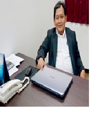 Ir. Surya Syamsuardi sebagai Direktur di PT. Tangguh Karya Unggul, Meraih gelar Bachelor Degree (S1) dengan keahlian Electrical Engineering lulus dari Universiatas Teknologi Sepuluh November (ITS) Surabaya. Merupakan seorang professional muda yang sangat berpengalaman dalam menangani Proyek Mechanical & Electrical dari mulai perencanaan sampai pelaksanaan. 